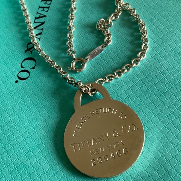 Authentic Tiffany chain and X-Large round tag. - Picture 8 of 13